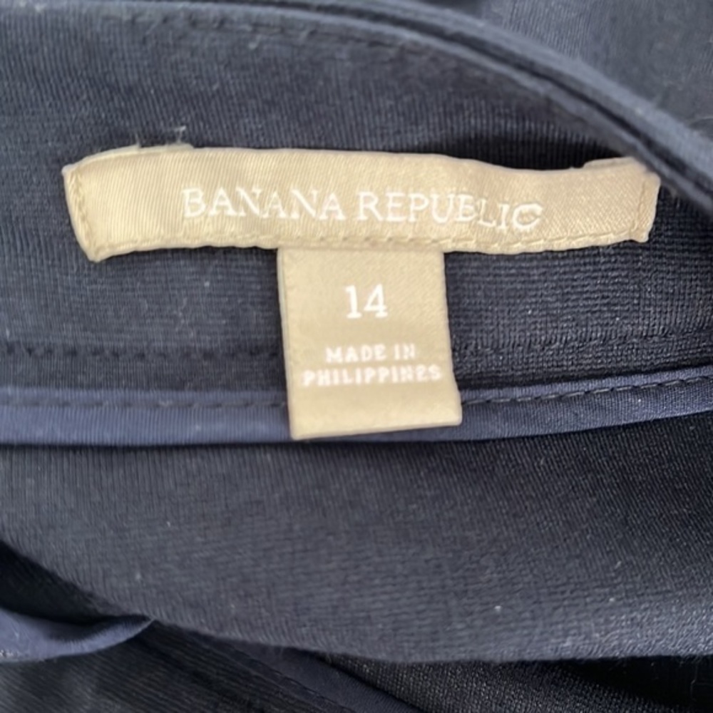 Banana‎ Republic mini a line skirt - Picture 6 of 7